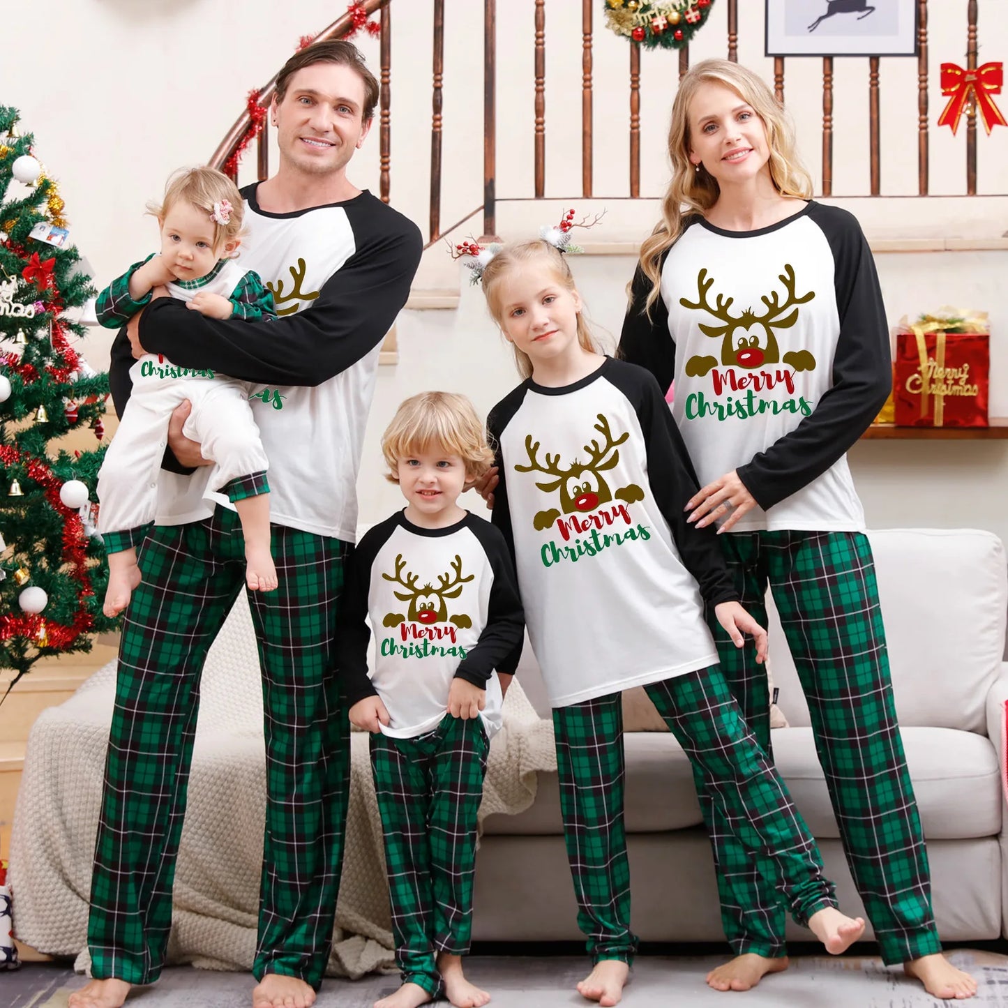 Noël famille correspondant tenues maman papa enfants 2 pièces pyjamas ensemble bébé barboteuses décontracté vêtements de nuit amples noël famille Look pyjamas