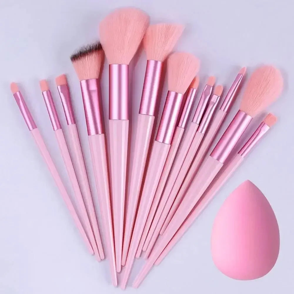 Ensemble de Pinceaux de Maquillage Professionnel – Kabuki, Fond de Teint, Fard à Paupières