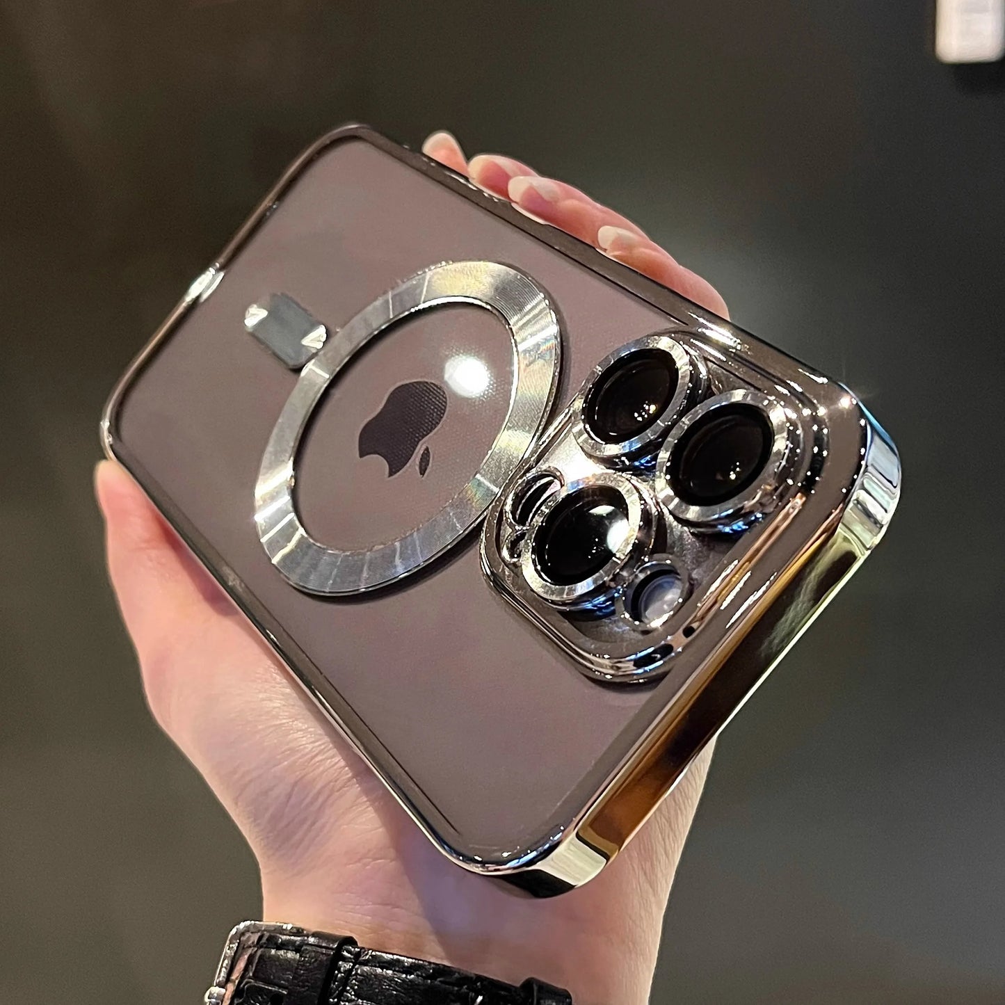 Coque magnétique transparente compatible MagSafe – iPhone 11 au 17 / Pro Max / Air / Plus (anti-chocs)