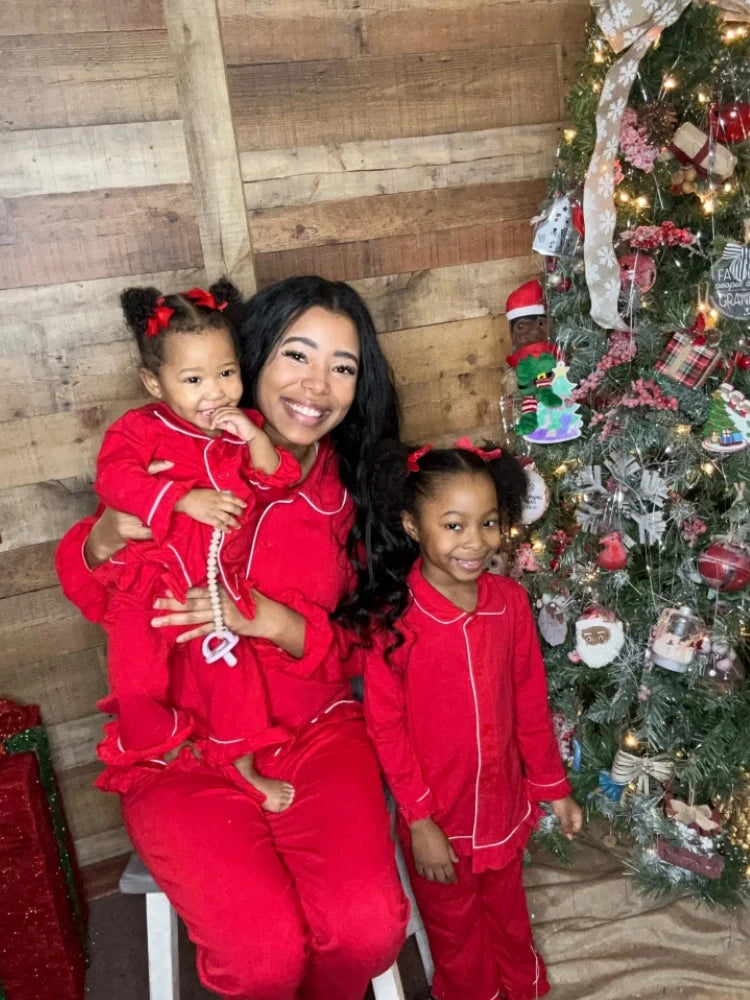 Flanelle Noël Famille Tenues Assortis Garçons Et Filles Pyjamas À Volants Blanc Dentelle Rouge À Manches Longues Bébé Bouton Enfants Pyjamas Ensembles