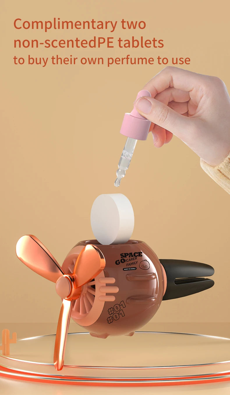 Clip Aromathérapie Magnétique pour Voiture – Figurine Mignonne + 2 Tablettes & 2 Flacons 5ml