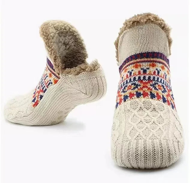 Chaussettes de sol antidérapantes Super chaudes pour femmes et hommes, chaussettes de neige, tapis de sommeil, pantoufles, bottes en velours, vêtements de maison