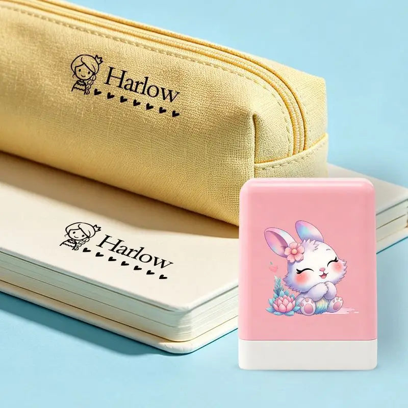 Tampon Prénom Personnalisé – Design Mignon, Simple à Utiliser | Rentrée Scolaire