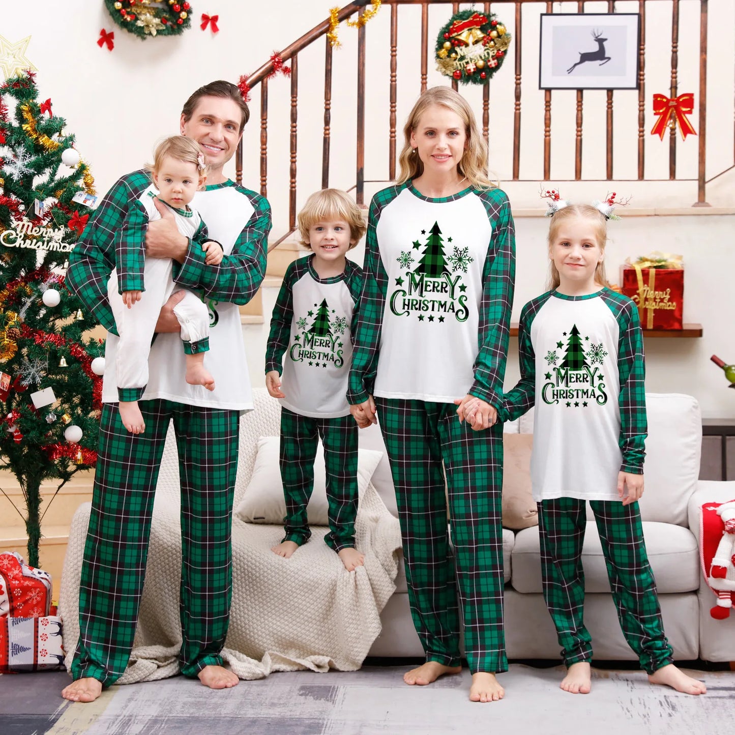 Noël famille correspondant tenues maman papa enfants 2 pièces pyjamas ensemble bébé barboteuses décontracté vêtements de nuit amples noël famille Look pyjamas